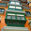 Sustitución de galería de madera, acristalada por otra de aluminio color verde con rpt en irun, gipuzkoa