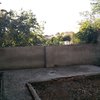 Construcción de cercado con valla metálica