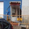 Reparacion tabique local comercial. Colocación puerta obra