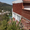 Reparar grietas fachada lateral de casa unifamiliar