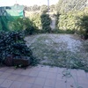 Colocar suelo en jardín