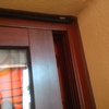 Cambio 2 ventanas y cierre lavadero aluminio color madera