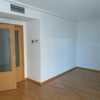 Quitar hoteles plástico y pintura en todo el piso