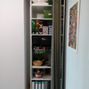 Necesito puertas abatibles para cerrar un hueco entre pared y columna
