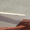 Puerta de lauminio en comunidad