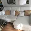 Realizar fundas de asiento preferible en tela para asientos de sofa y chesslong