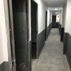 Limpieza suelo de local 80 m2 con restos de cemento