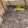 Pulir suelo hidraulico recuperado de cocina