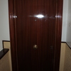 Barnizado de puerta de entrada