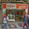 Perfileria aluminio blanco escaparte y puerta de 2 hojas de 55cm cada una