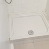 Instalar mampara de ducha en baño pequeño 1 puerta + una parte fija