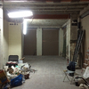 Instalación de microcemento en suelos de la tienda en barcelona