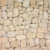 Contrucción murete de piedra