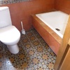 Arreglos de fontanería en un baño