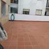 Instalar Cercados de malla o similar