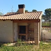 Pintar exterior de barbacoa con pequeño trastero