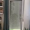 Instalar gatera puerta de cristal