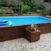 Piscina elevada en patio