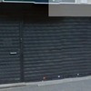 Puesta basculante y de peatones para local (4mx3m)
