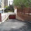 Puerta metálica de garaje