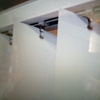 Arreglar riel cortina veneciana vertical, cadenilla que va dentro del riel, para poder cerrar cortina, mando fotos es una cortina del salón largo aprox 4 a 5 metros, altura 2,40