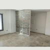 Pintura fachada e interior de vivienda vacía