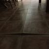 Baldosas del salón levantadas