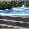 Integrar una piscina desmontable en una base de madera