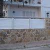 Colocar en muro de jardin valla de lamas