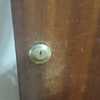 Cambiar cerradura de puerta entrada