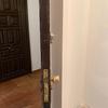 Cambio de puerta por una blindada manteniendo estetica exterior