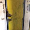 Restauro de puertas y ventanas piso antiguo de ciudad vella