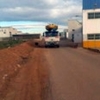 Camion con Pluma para Llevar Barco